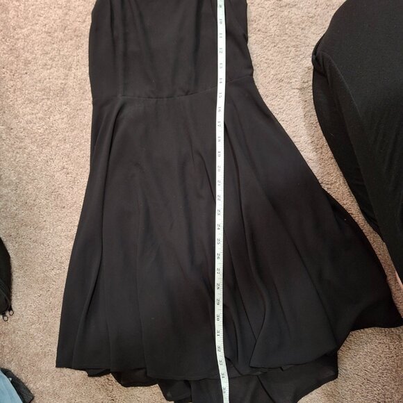 LULU’s Black “Back Lace up” Dress, size L, See All Pictures, flowing skirt, mini - Picture 13 of 13